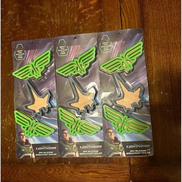 Buzz lightyear breakfast molds bundle - Picture 2 of 2